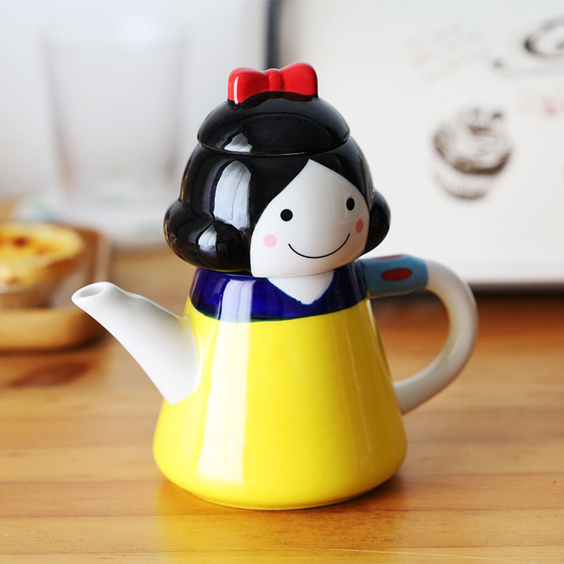 Lovely Ceramic Teapot for Princess