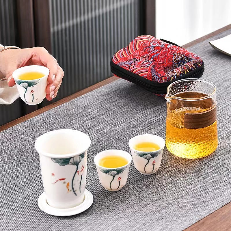 Travel ceramic Chinese Gongfu tea pot with tea infuser