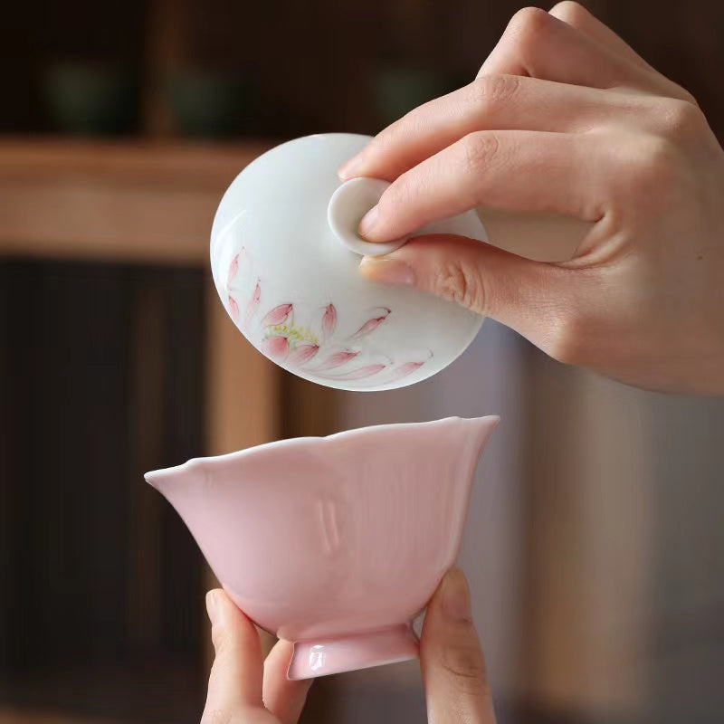 Porcelain teapot hand pained pink lotus gaiwan