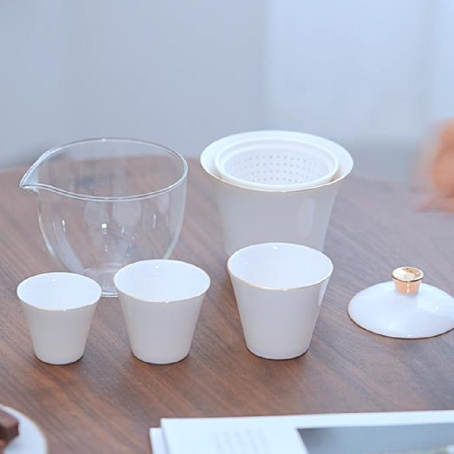 Portable porcleain Teapot with Gaiwan