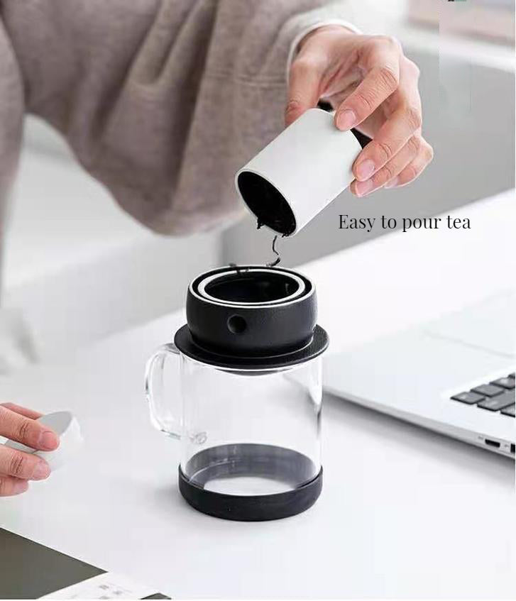 Glass tea cup with filter for loose tea